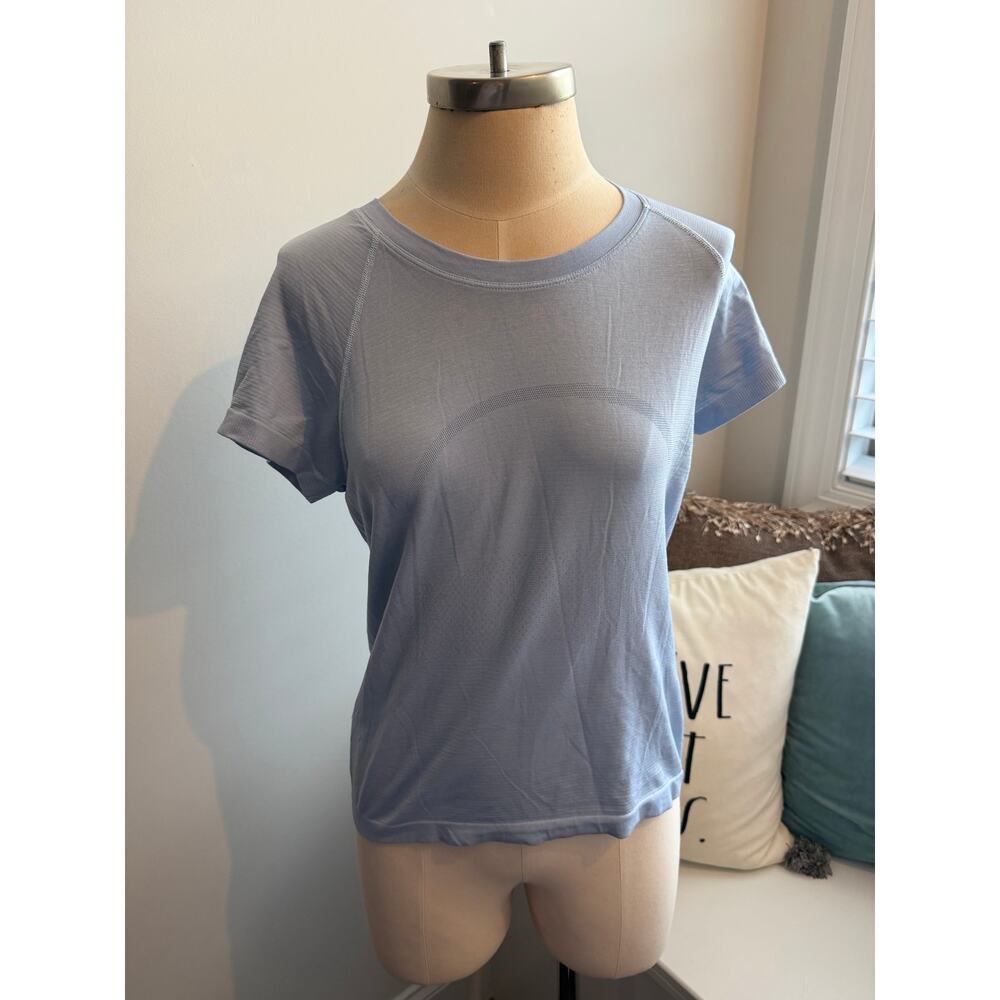 Lululemon Swiftly Tech Short Sleeve Shirt size 8